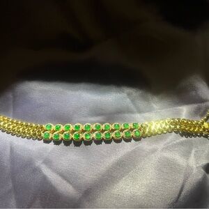 Elegant Gold and Green Women's Necklace